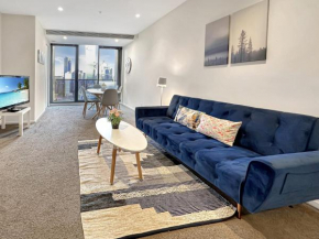Stunning 2-Bedroom Oasis in the Heart of Southbank